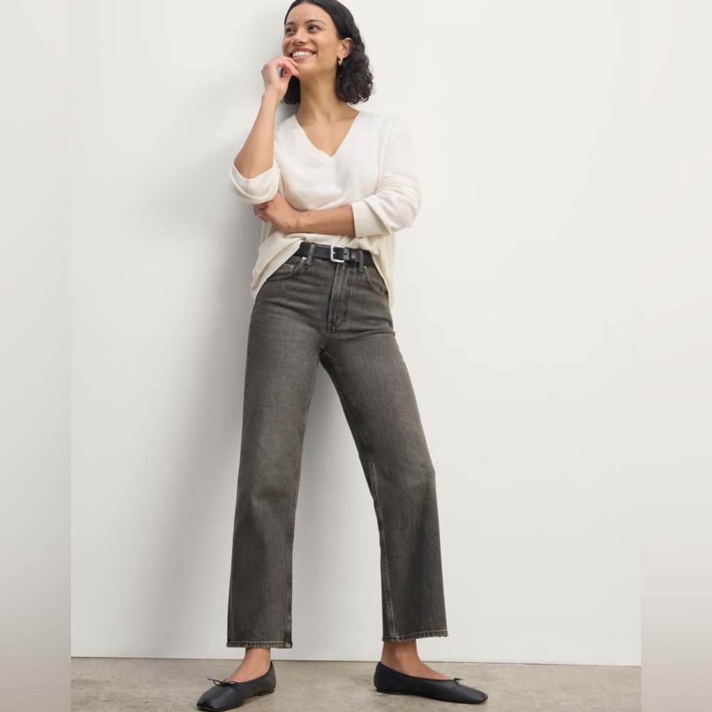 Everlane “The High Rise Straight Jean” - Dark Grey Denim - Size 27